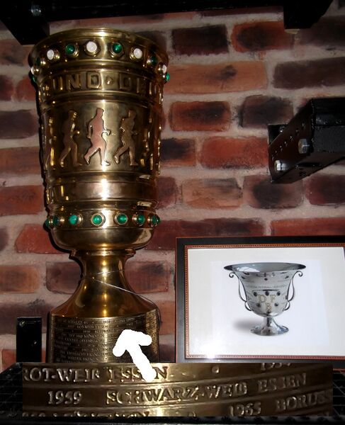 Datei:DFB-Pokal1.JPG