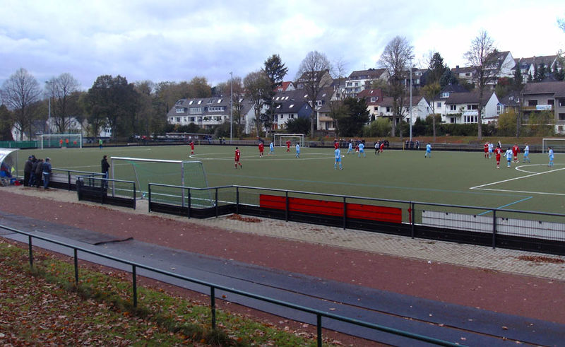 Datei:Uhlenstraße.jpg